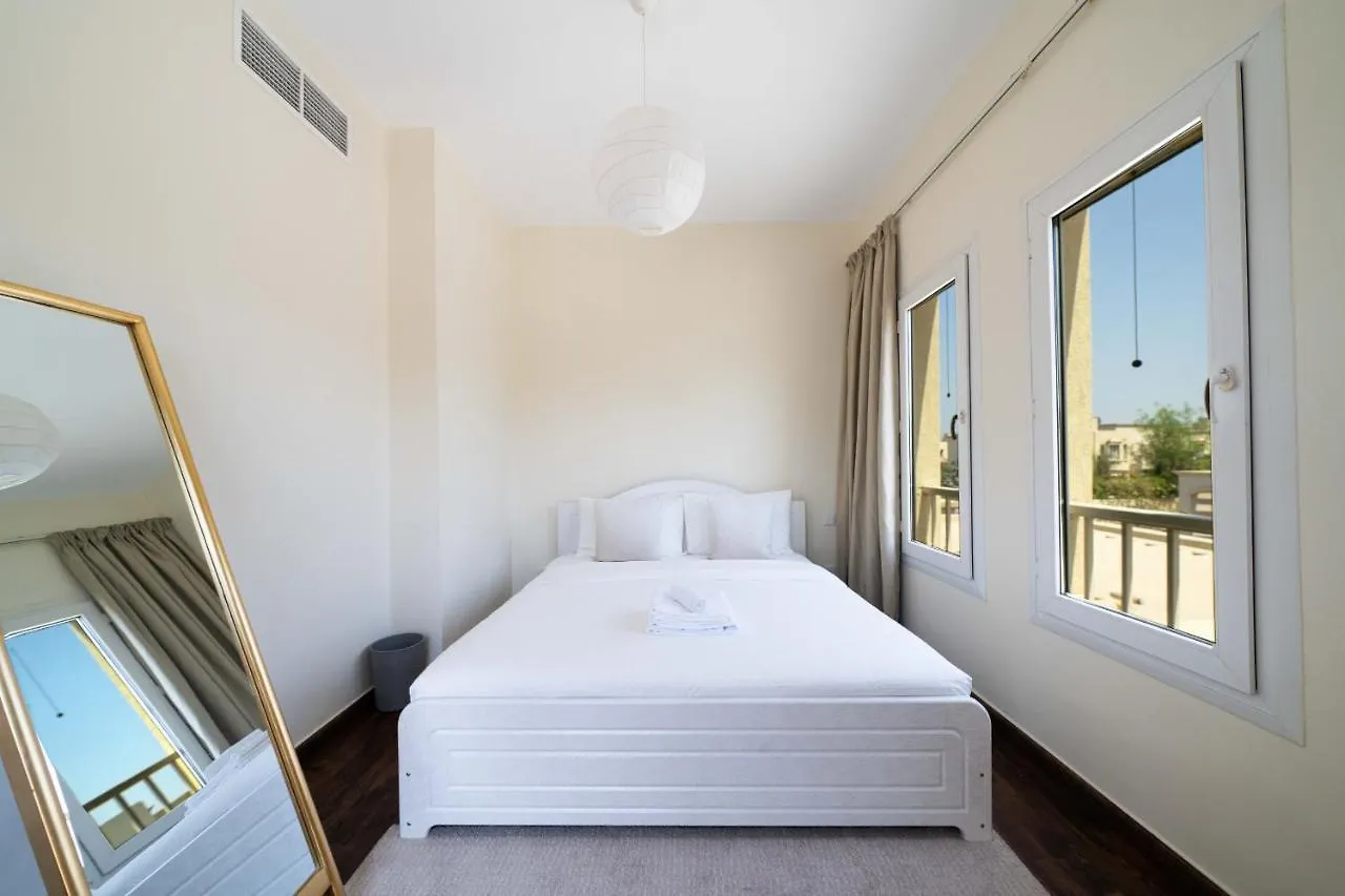 Alh Vacay - Springs 8 The Greens Villa Dubai 0*,  United Arab Emirates